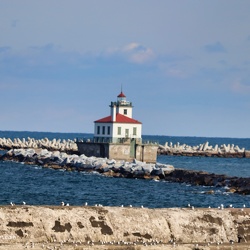 Oswego West Pierhead Lighthouse
