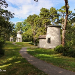 Three Sisters Lighthouse