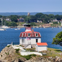 Pomham Rocks Lighthouse