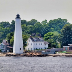 New London Harbor , Connecticut