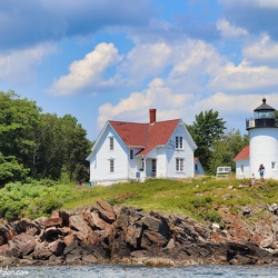 Curtis Island Lighthouse